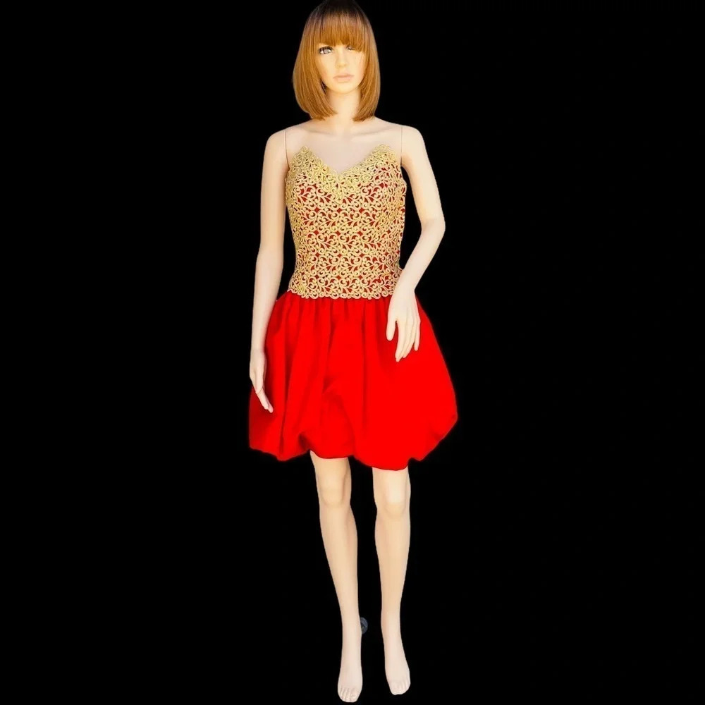 VICTOR COSTA Size 2 Red Gold Coral Strapless Dress